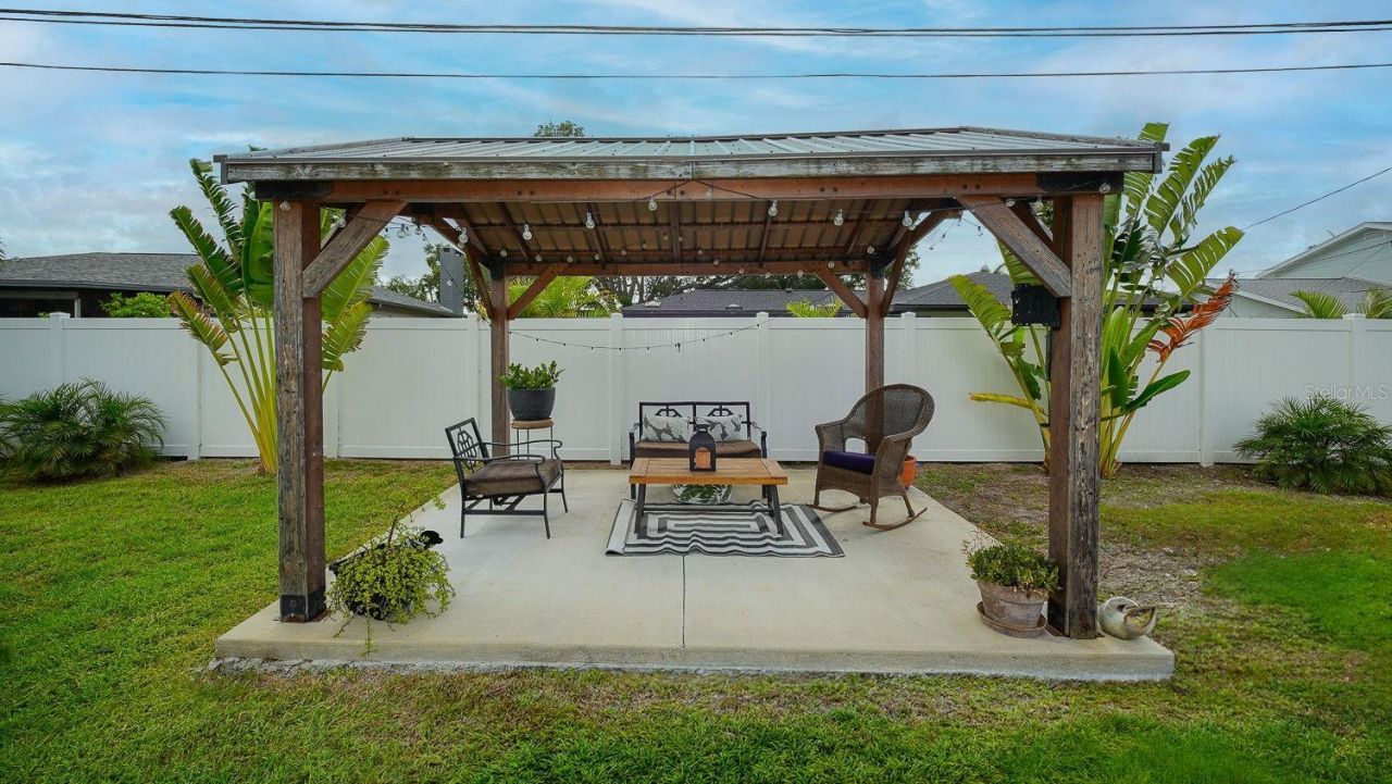 5218 Venetian Boulevard Ne, Saint Petersburg, FL 33703 Photo