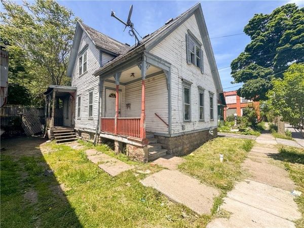 15 Centennial Street , Rochester, NY 14611