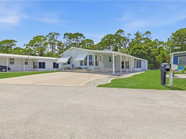 217 Shrub LN N, NORTH FORT MYERS, FL 33917