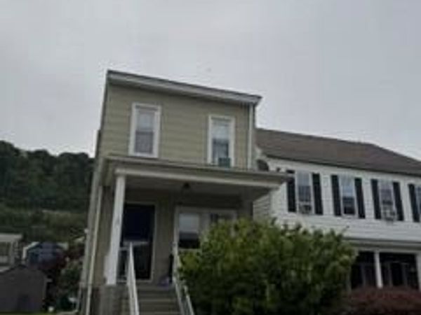 442 Water Street, Benwood, WV 26031