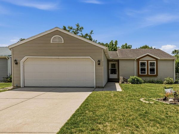 1111 B J Street, Mishawaka, IN 46545