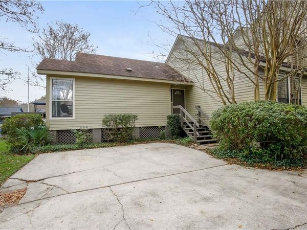 89 W CHAMALE Cove , Unit 89, Slidell, LA 70460