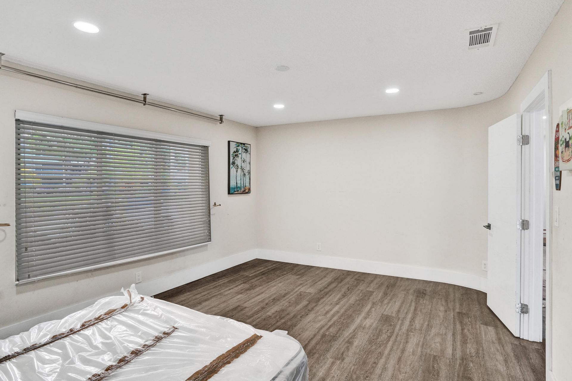 343 Layne Boulevard, Hallandale Beach, FL 33009 Photo