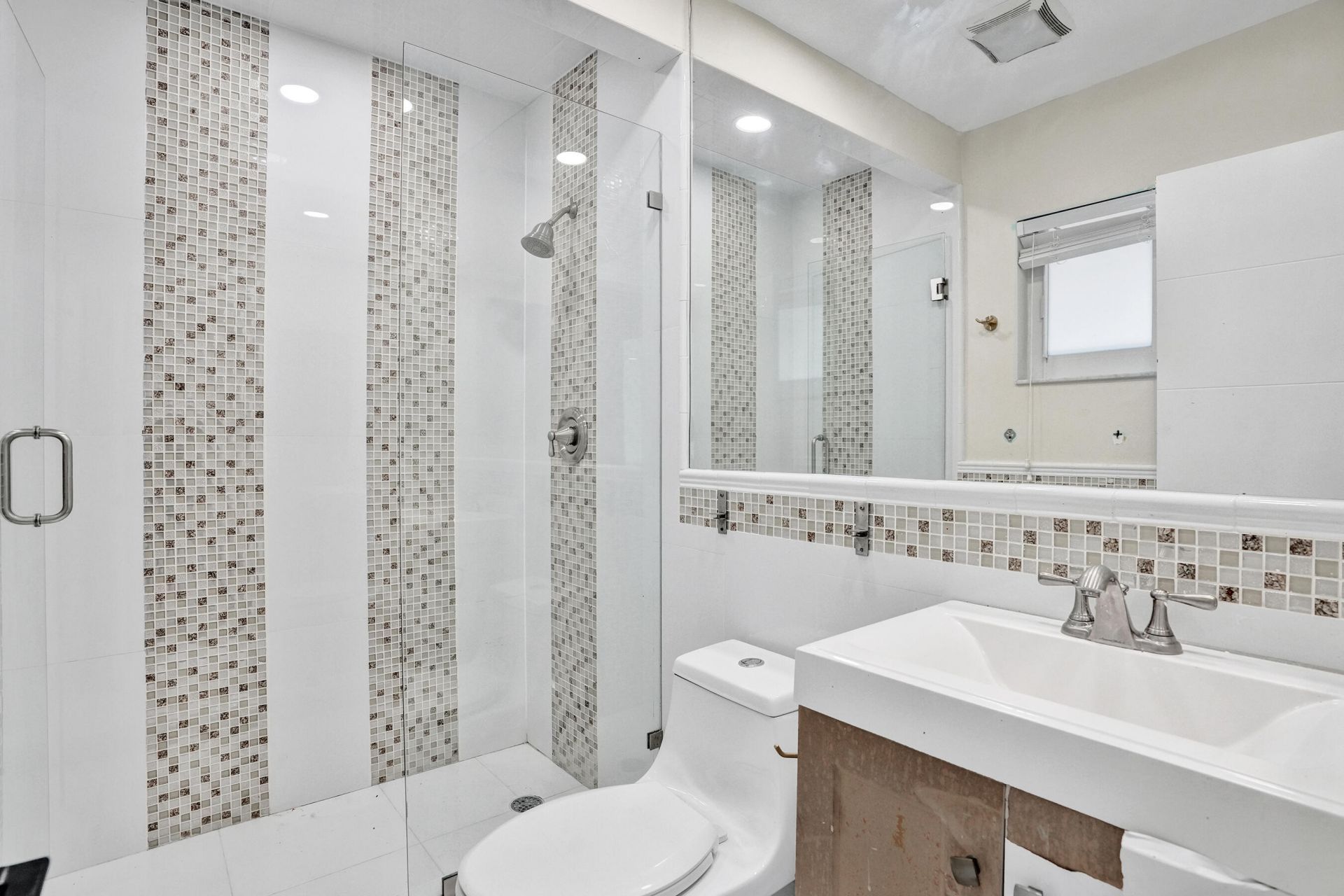 343 Layne Boulevard, Hallandale Beach, FL 33009 Photo