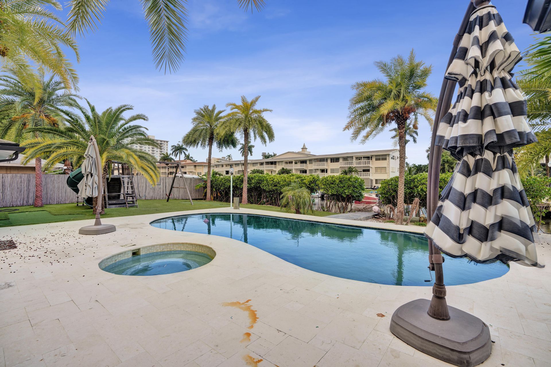 343 Layne Boulevard, Hallandale Beach, FL 33009 Photo