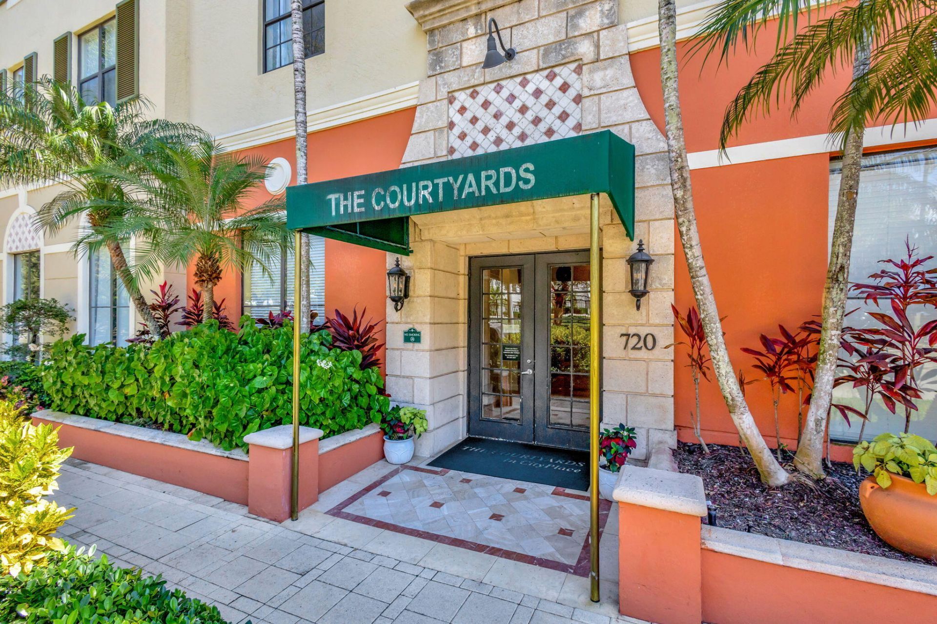 780 S Sapodilla Avenue S, Unit 401, West Palm Beach, FL 33401 Photo