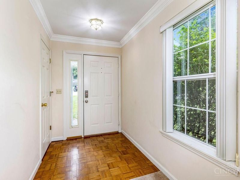 1730 Bloomingdale Avenue, Cincinnati, OH 45230 Photo 5