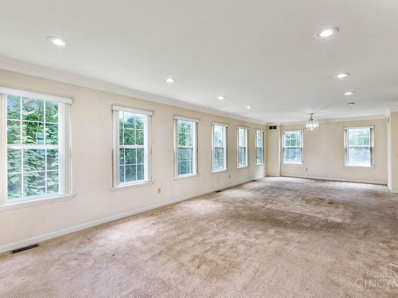 1730 Bloomingdale Avenue, Cincinnati, OH 45230 Photo 6