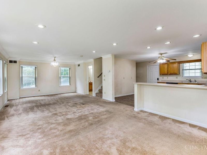 1730 Bloomingdale Avenue, Cincinnati, OH 45230 Photo 9