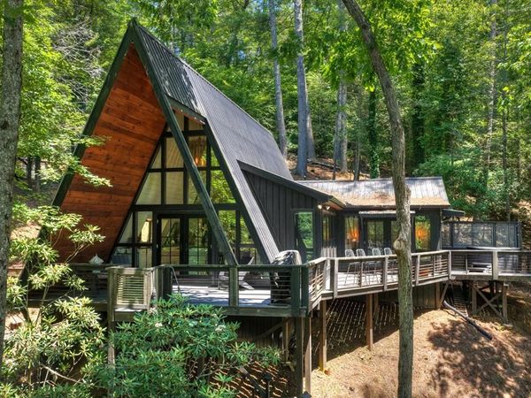 1027 Power Dam Road, Blue Ridge, GA 30513