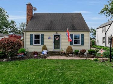 241 Woodcrest Boulevard, Buffalo, NY 14223