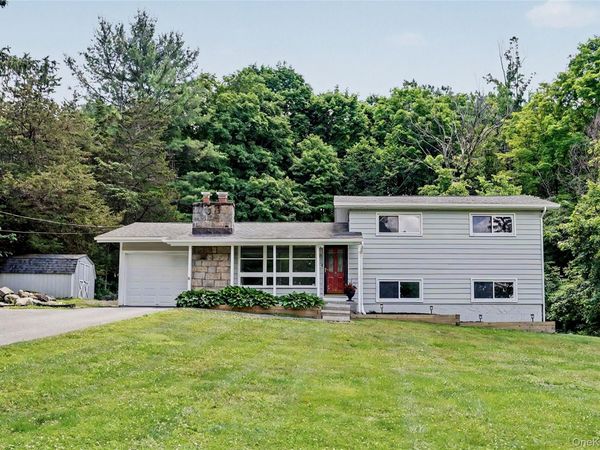 11 Leona Drive, Brewster, NY 10509
