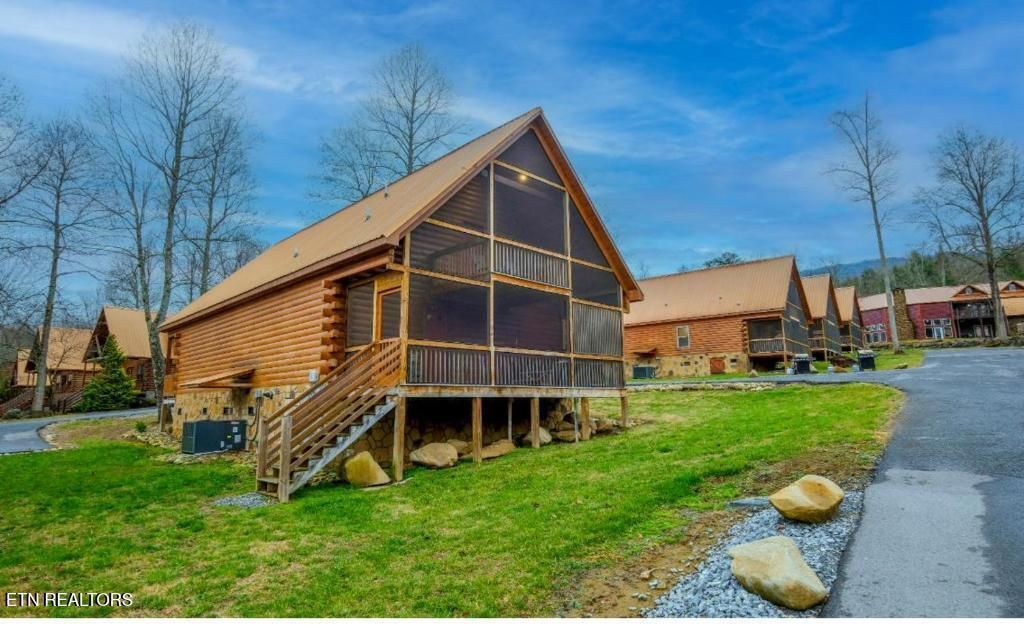 124 White Oak Resort Way Gatlinburg, TN 37738