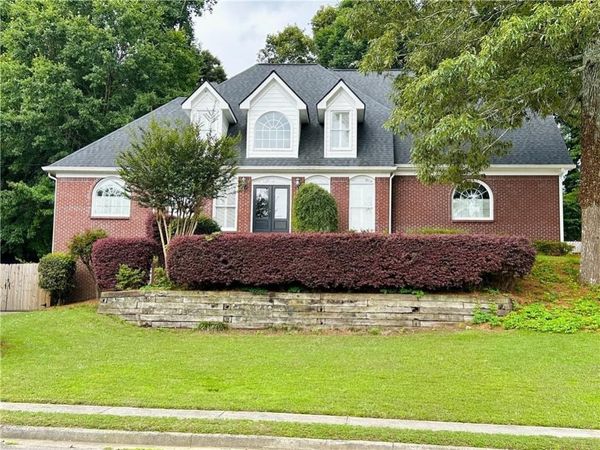 2730 Runnelwood Lane , Snellville, GA 30078
