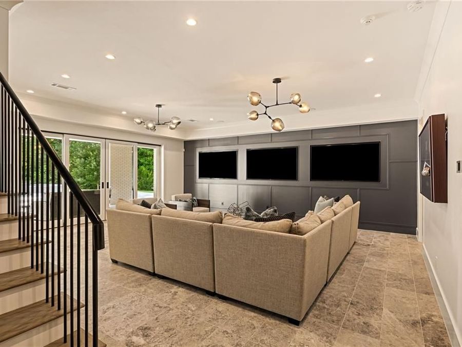 Property Image 43