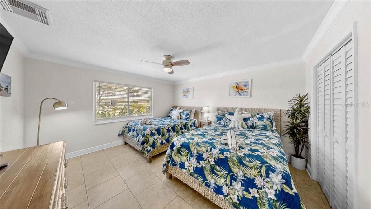5830 Midnight Pass Road , Unit 3, Sarasota, FL 34242 Photo