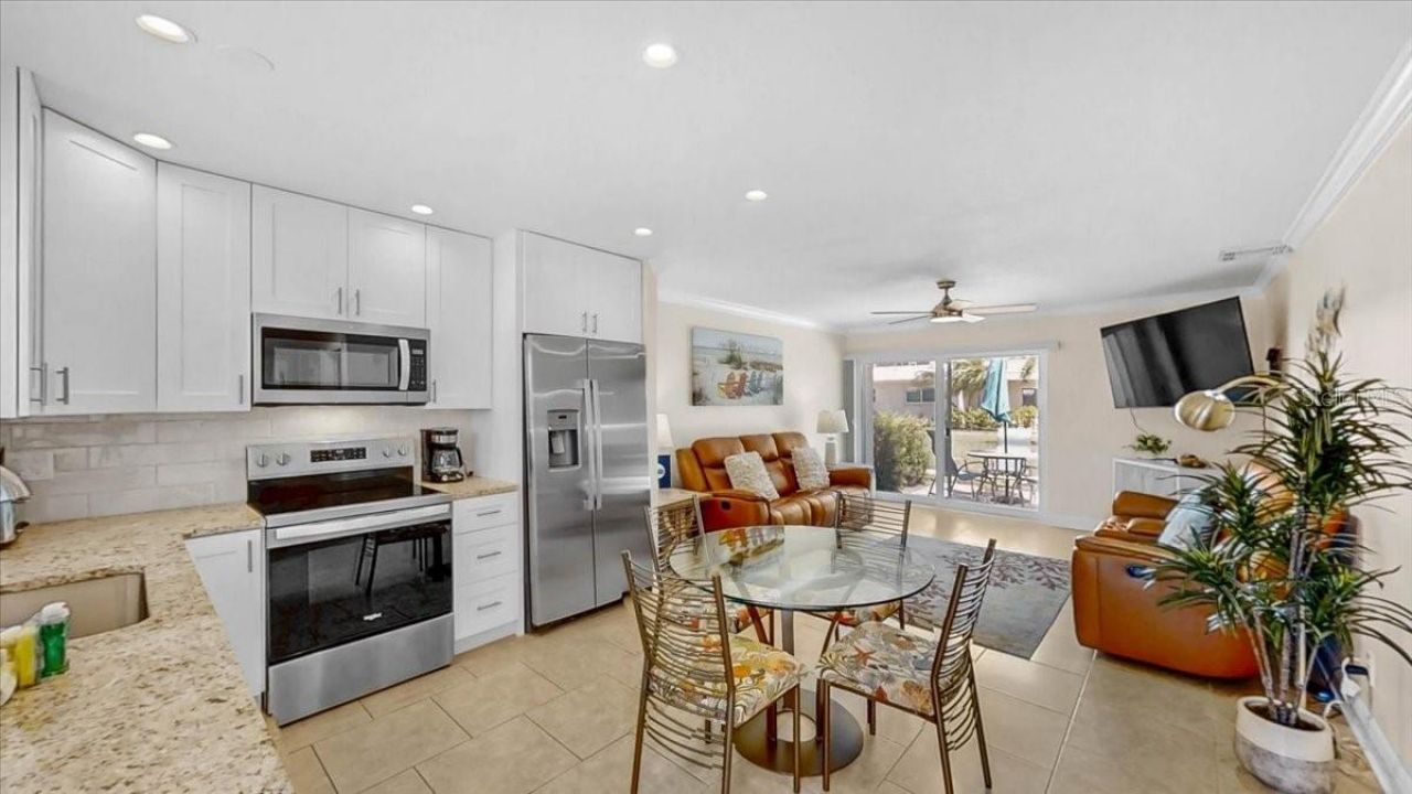 5830 Midnight Pass Road , Unit 3, Sarasota, FL 34242 Photo