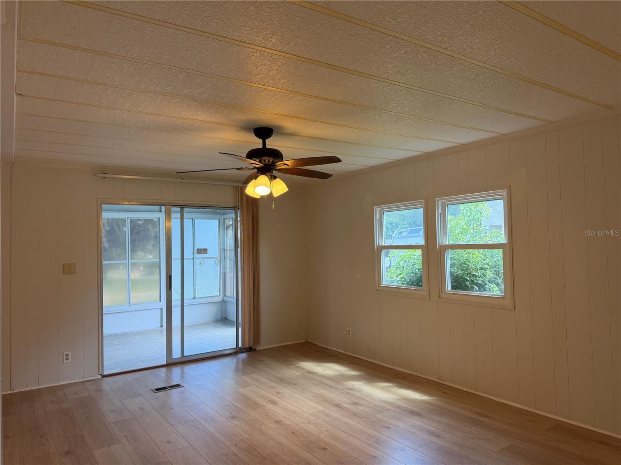 925 Beechwood Avenue, Lady Lake, FL 32159 Photo