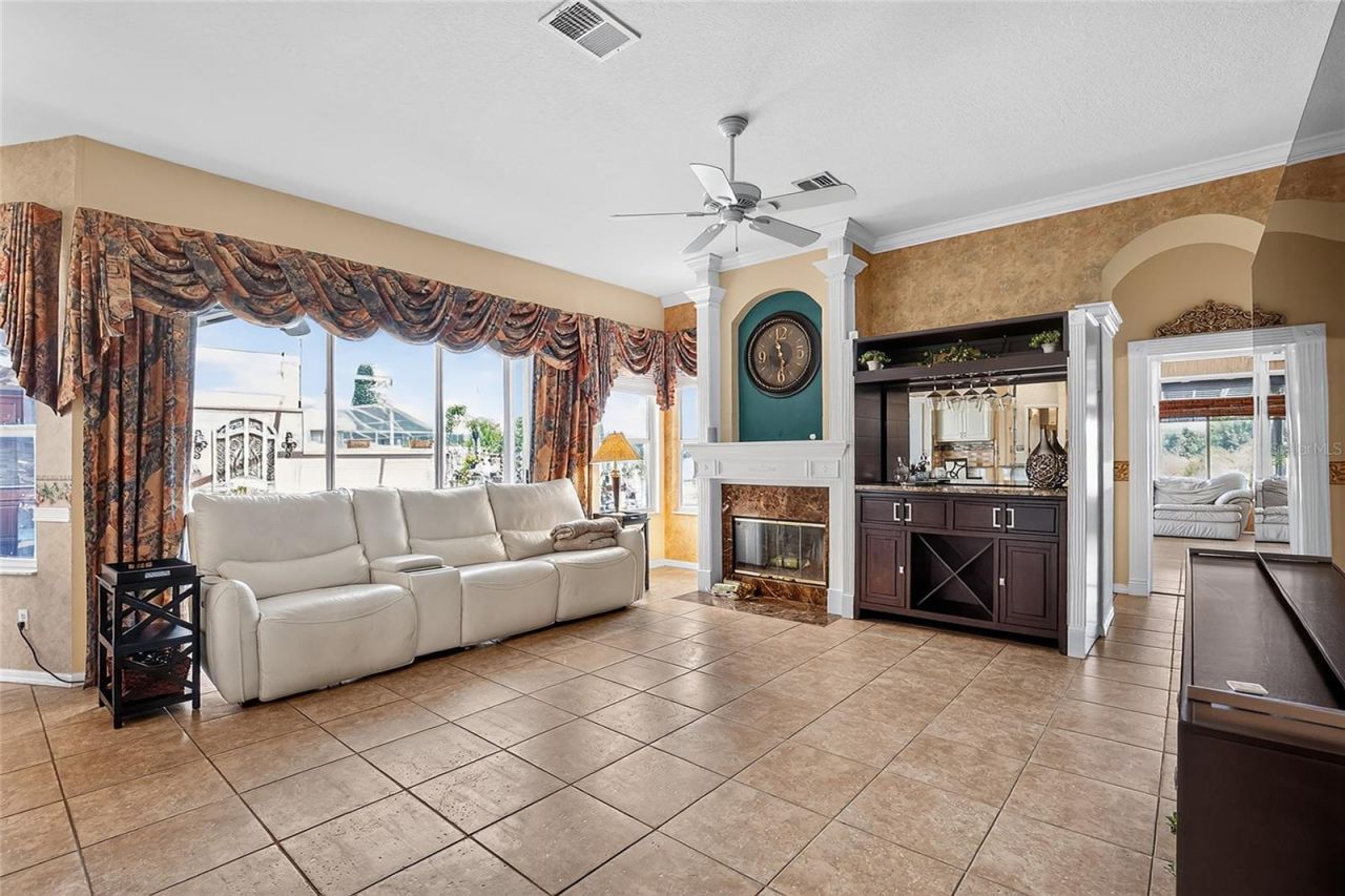 22523 Willow Lakes Drive , Lutz, FL 33549 Photo