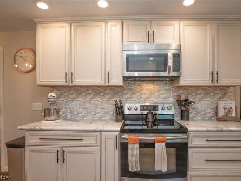 4029 Bel Air Avenue NW, Canton, OH 44718 Photo 13