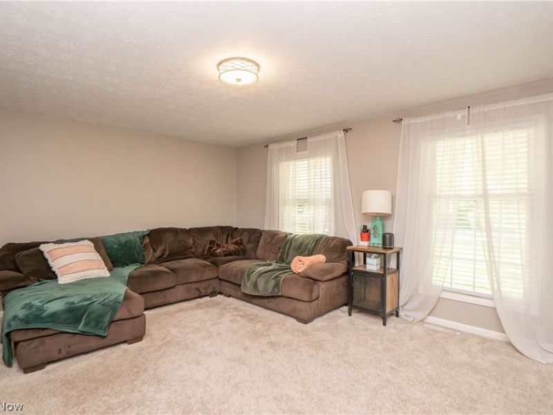 4029 Bel Air Avenue NW, Canton, OH 44718 Photo 7