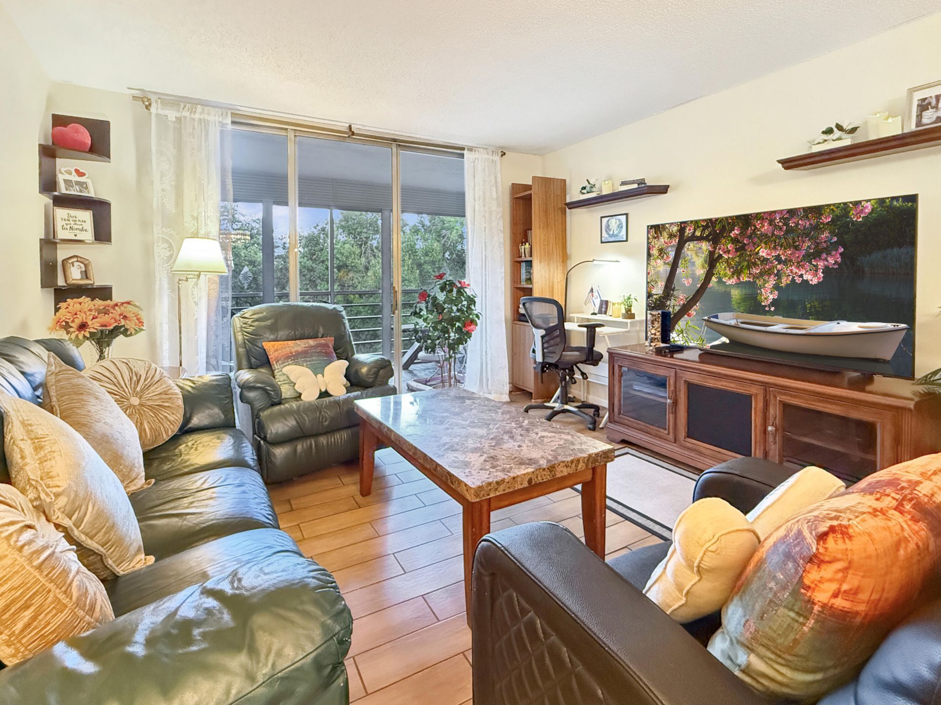3070 NW 48th Terrace, Unit 414, Lauderdale Lakes, FL 33313 Photo