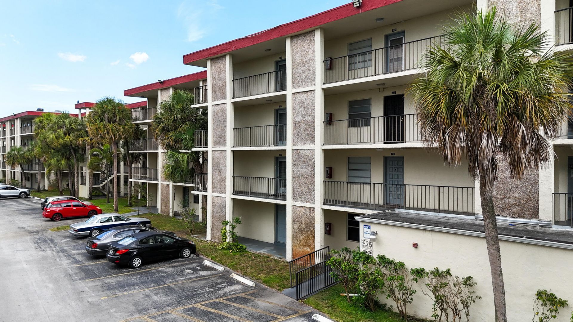 3070 NW 48th Terrace, Unit 414, Lauderdale Lakes, FL 33313 Photo