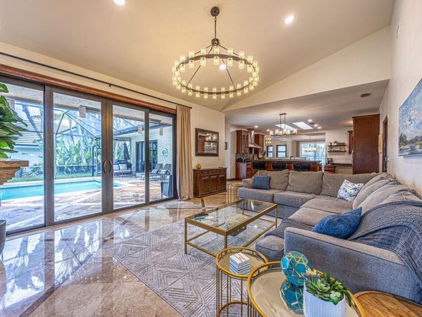 1985 Parkside Circle S, Boca Raton, FL 33486
