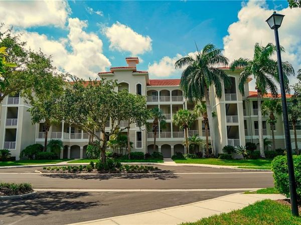 4853 Hampshire CT , Unit 105, NAPLES, FL 34112