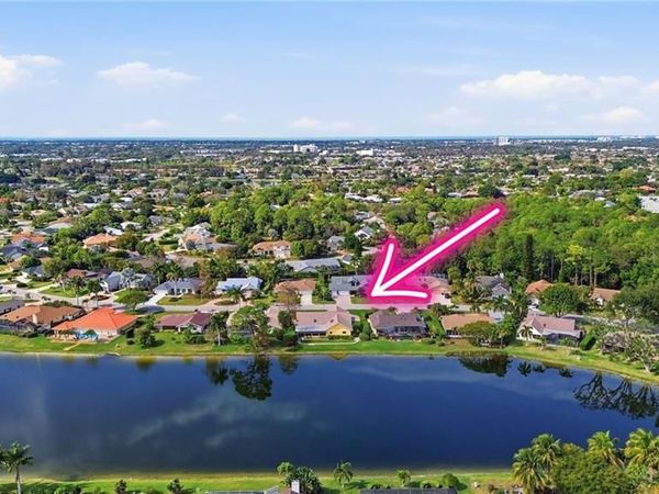 2274 Queens WAY , NAPLES, FL 34112