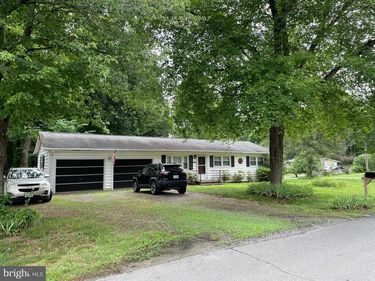 17047 ELM STREET, BOWLING GREEN, VA 22427