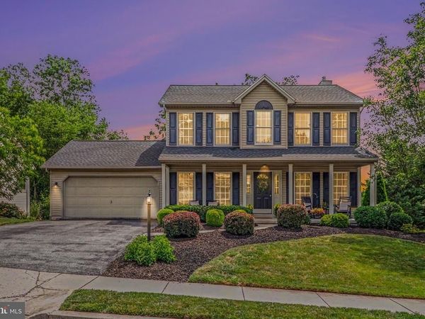 4 DEWBERRY COURT, MECHANICSBURG, PA 17055