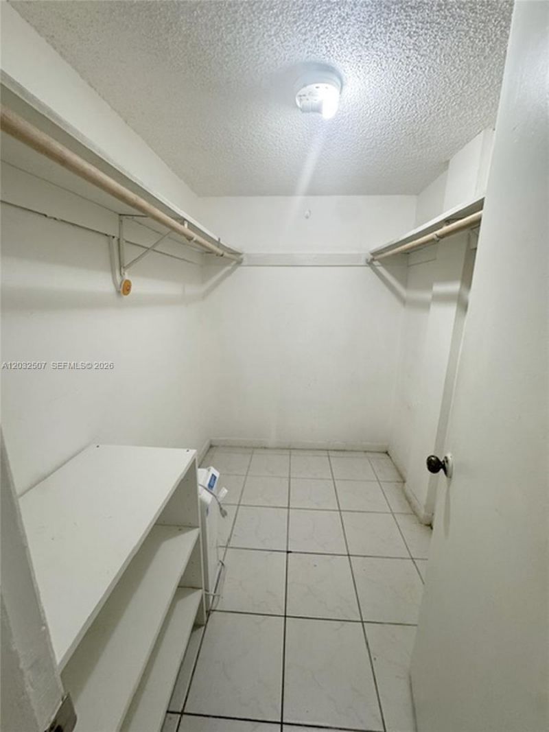 10000 NW 80th Ct, Unit 2249, Hialeah Gardens, FL 33016 Photo