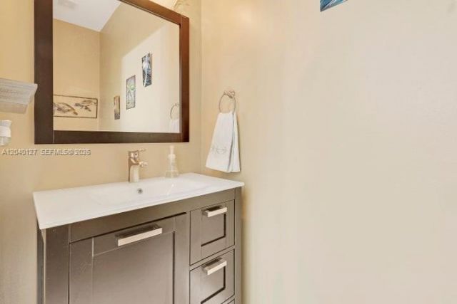 118 Seagrape Dr, Unit 105, Jupiter, FL 33458 Photo