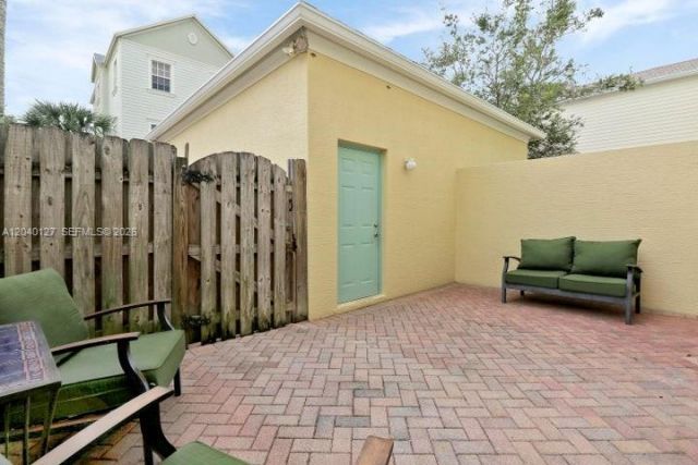 118 Seagrape Dr, Unit 105, Jupiter, FL 33458 Photo