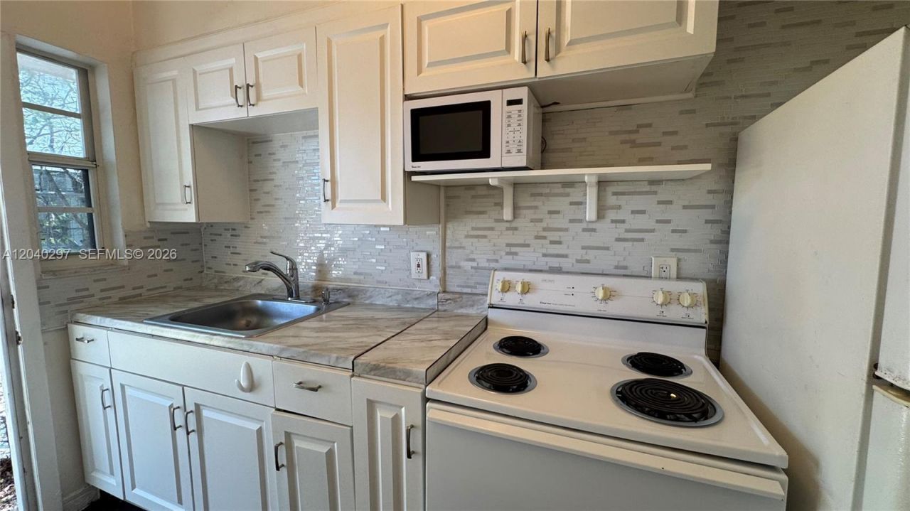 4410 NE 2nd Ave , Unit 4410, Miami, FL 33137 Photo