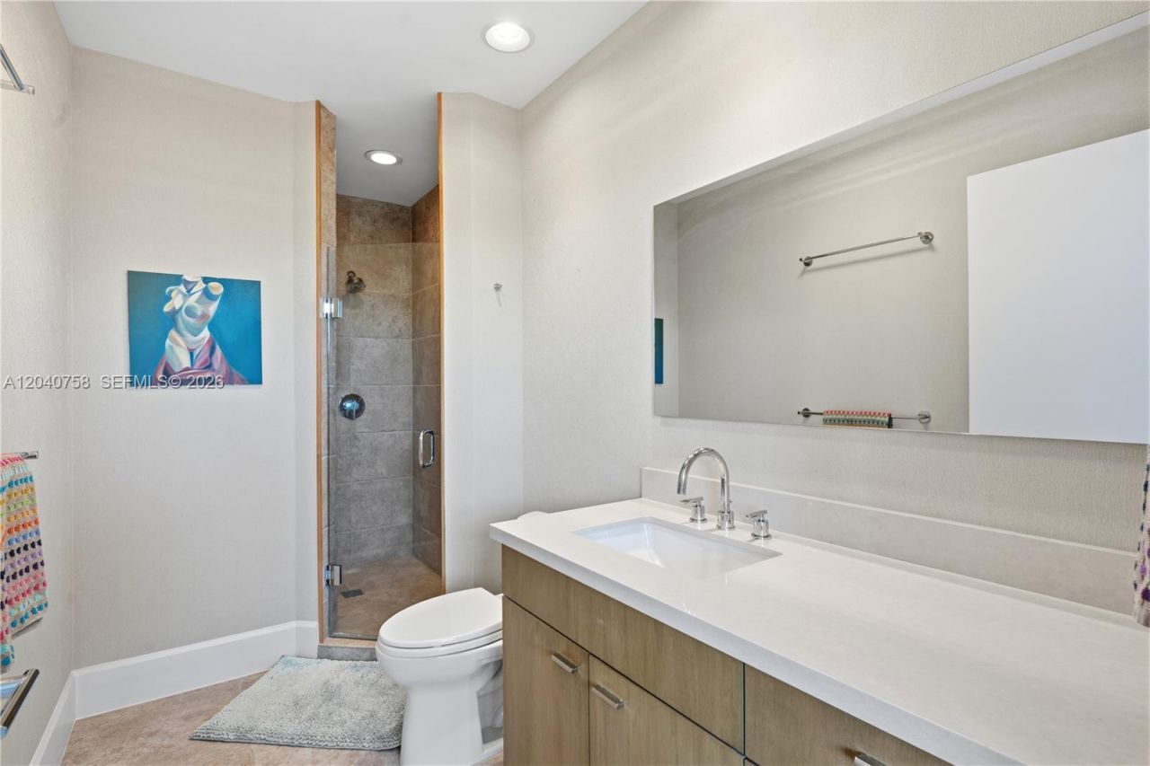 16400 Collins Ave, Unit TH-4, Sunny Isles Beach, FL 33160 Photo