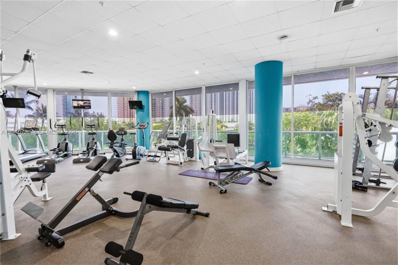 16400 Collins Ave, Unit TH-4, Sunny Isles Beach, FL 33160 Photo