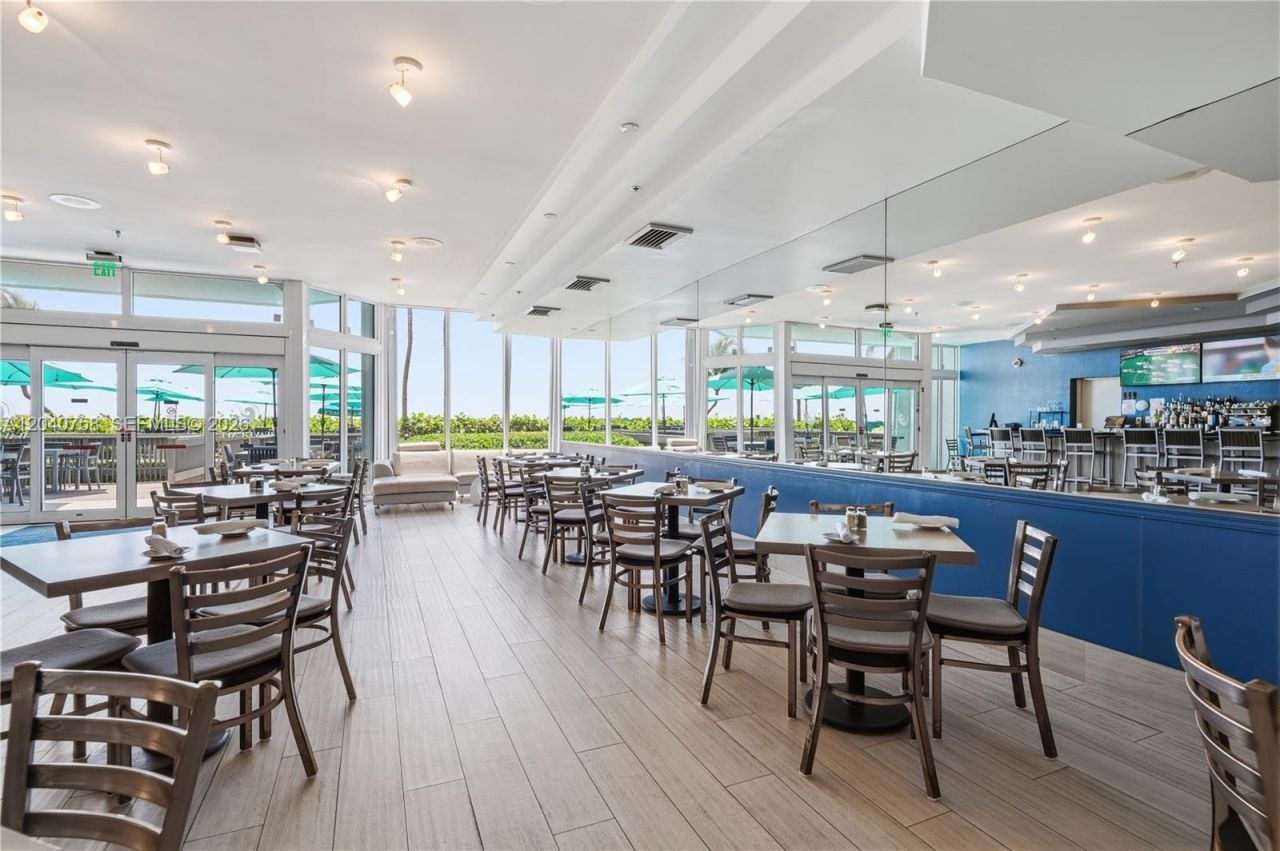 16400 Collins Ave, Unit TH-4, Sunny Isles Beach, FL 33160 Photo