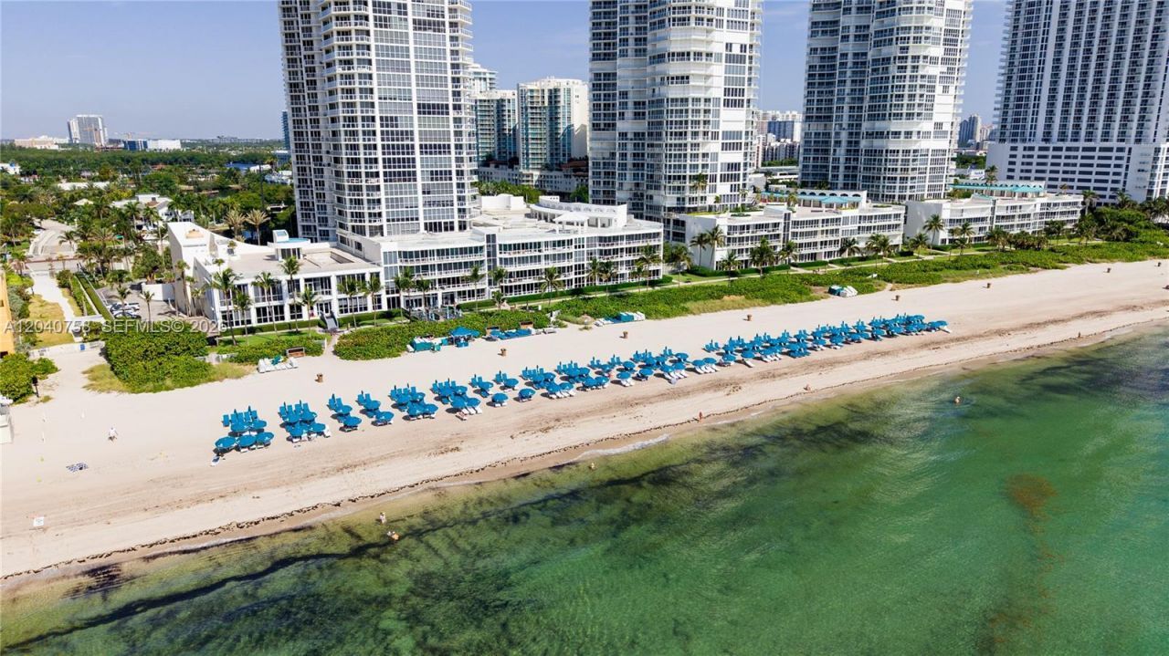 16400 Collins Ave, Unit TH-4, Sunny Isles Beach, FL 33160 Photo