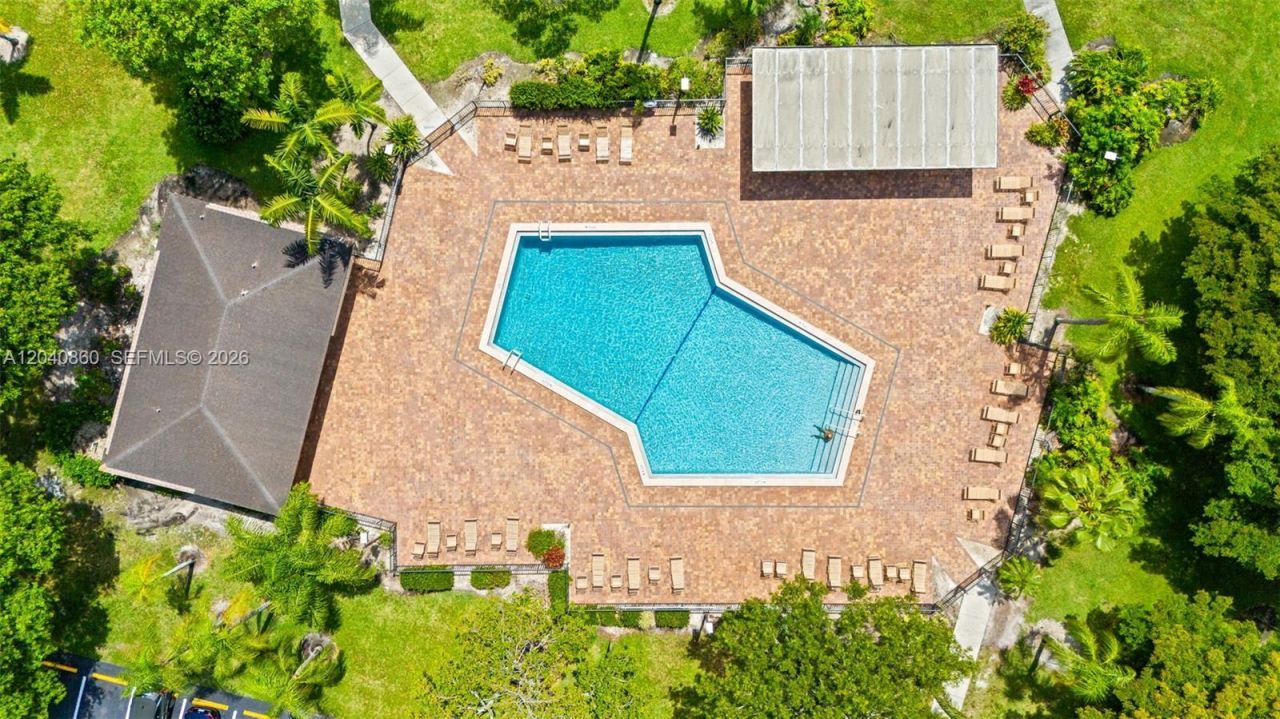 1501 SW 131st Way, Unit 405P, Pembroke Pines, FL 33027 Photo