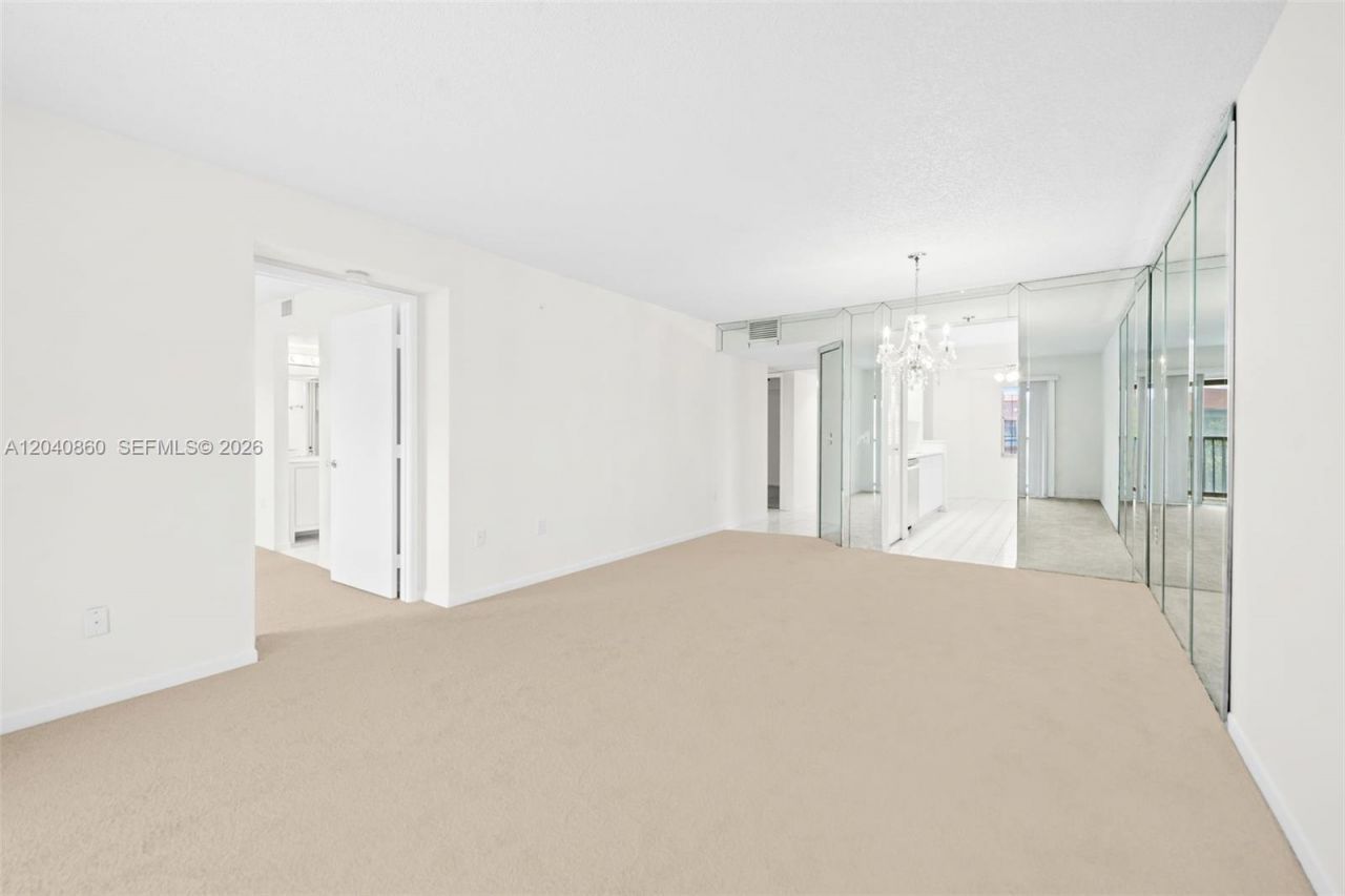1501 SW 131st Way, Unit 405P, Pembroke Pines, FL 33027 Photo