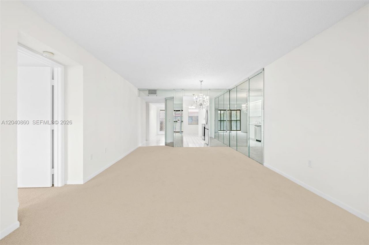 1501 SW 131st Way, Unit 405P, Pembroke Pines, FL 33027 Photo