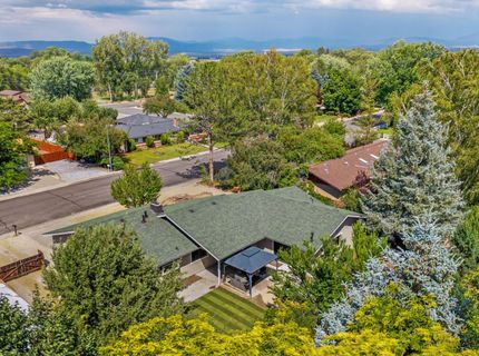 1670 Belarra Drive, Minden, NV 89423 Photo