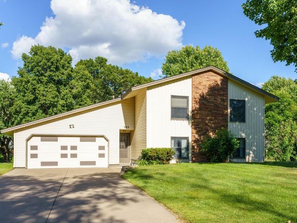 305 Darrell Court, Stillwater, MN 55082