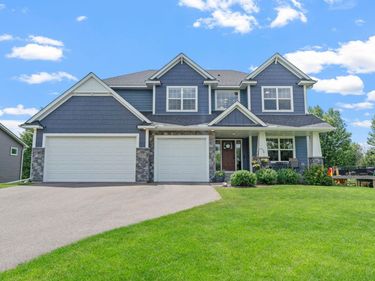 1858 Laramee Lane, Centerville, MN 55038