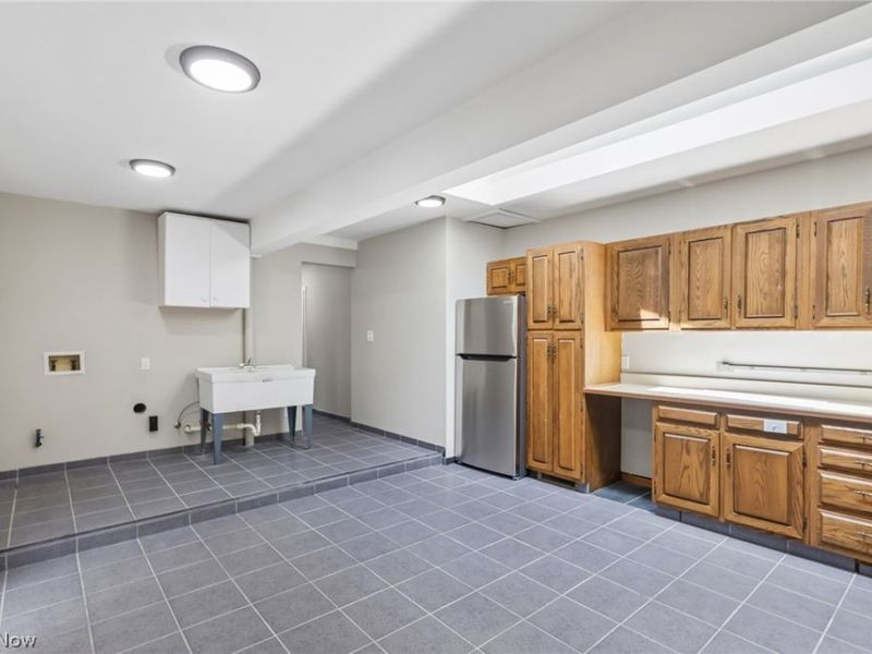 2141 Arms Drive, Girard, OH 44420 Photo 18