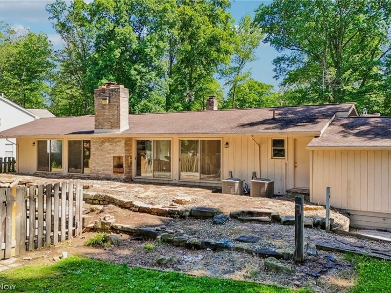 2141 Arms Drive, Girard, OH 44420 Photo 43
