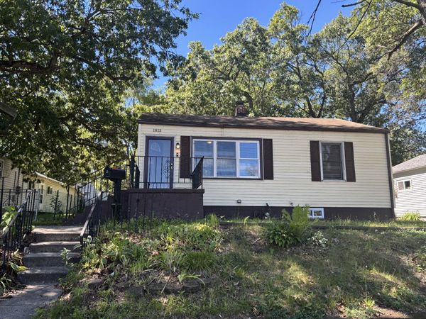 1815 E 28th Avenue , Lake Station, IN 46405