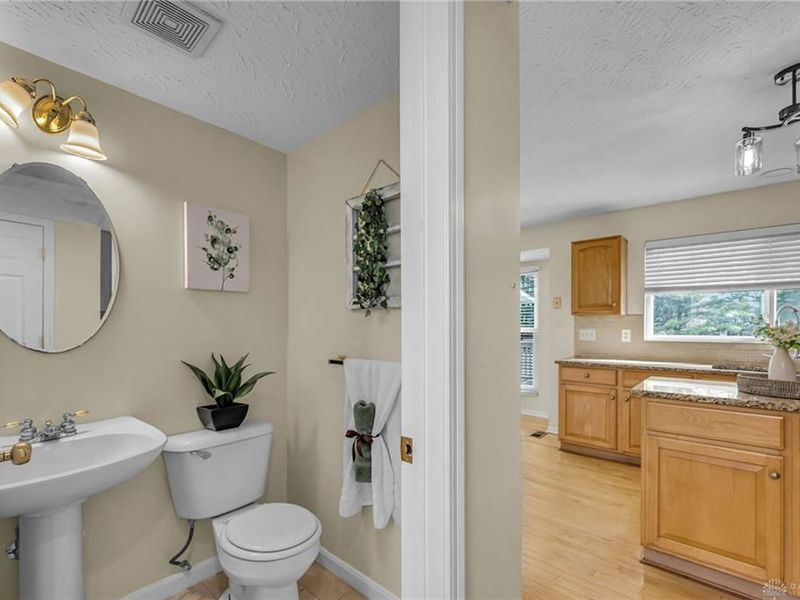 2125 Deer Meadow Drive, Springfield Township, OH 45240 Photo 24